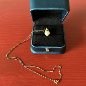 Vintage Faux Pearl Pendant Necklace